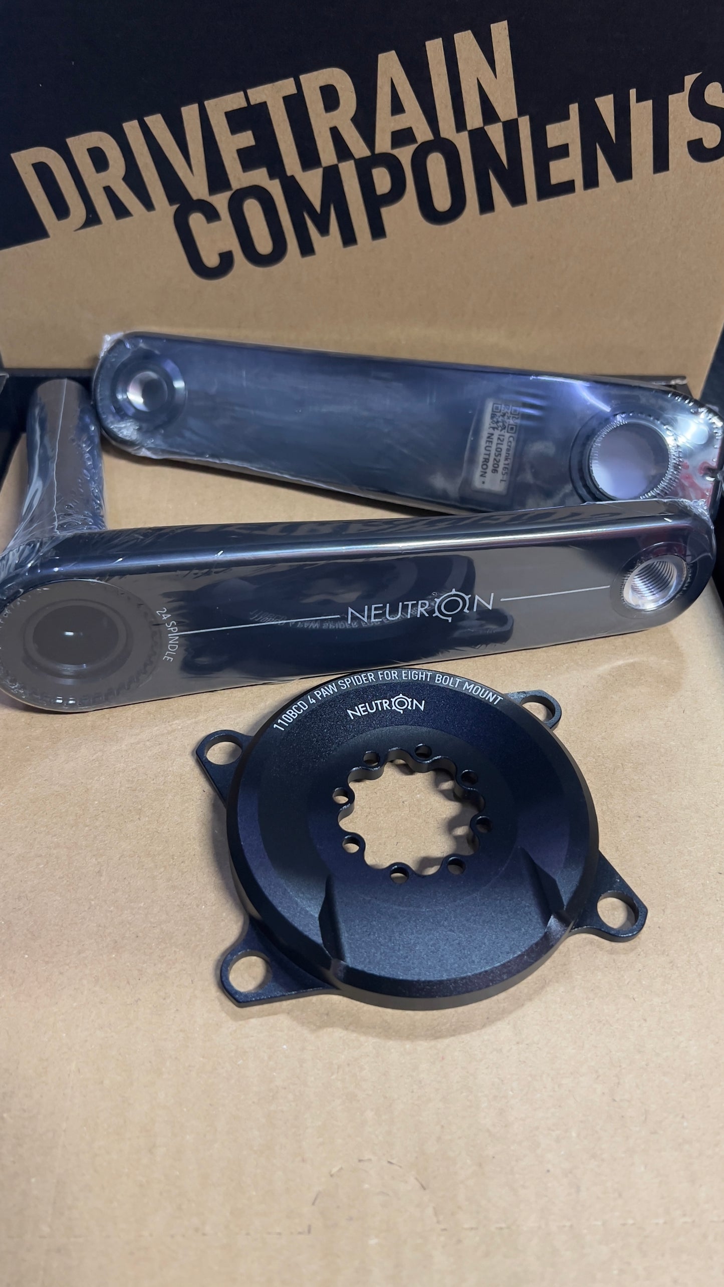 Neutron Carbon Crank Arm 24mm W/Spider