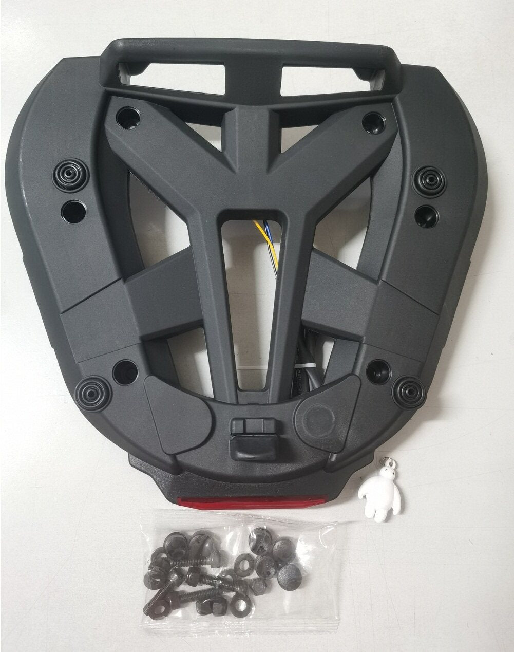GIVI M7MN-S BASE PLATE + SCREW SET & LIGHT