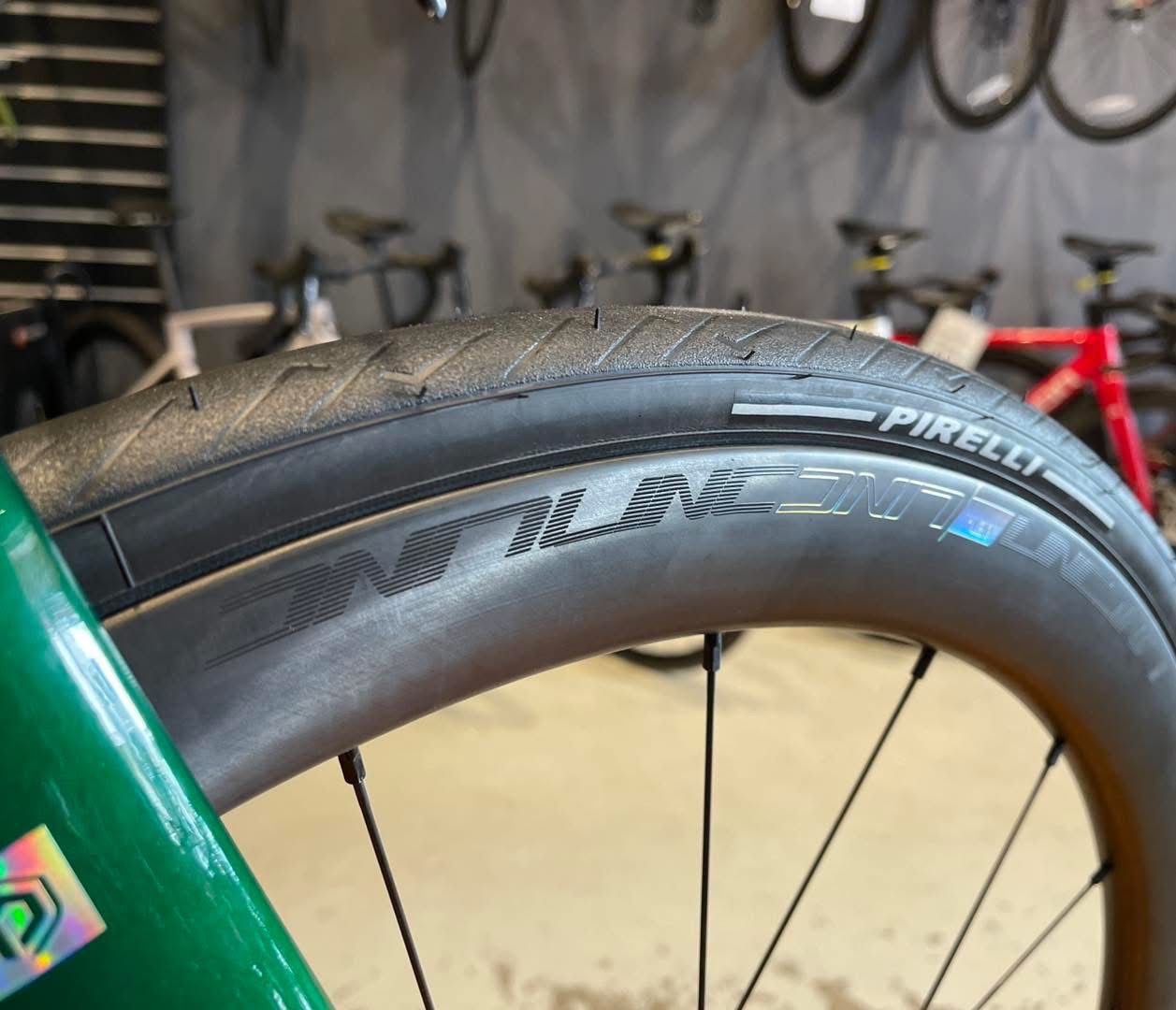 Polygon 2026 Helios A8 Di2 Road Bike