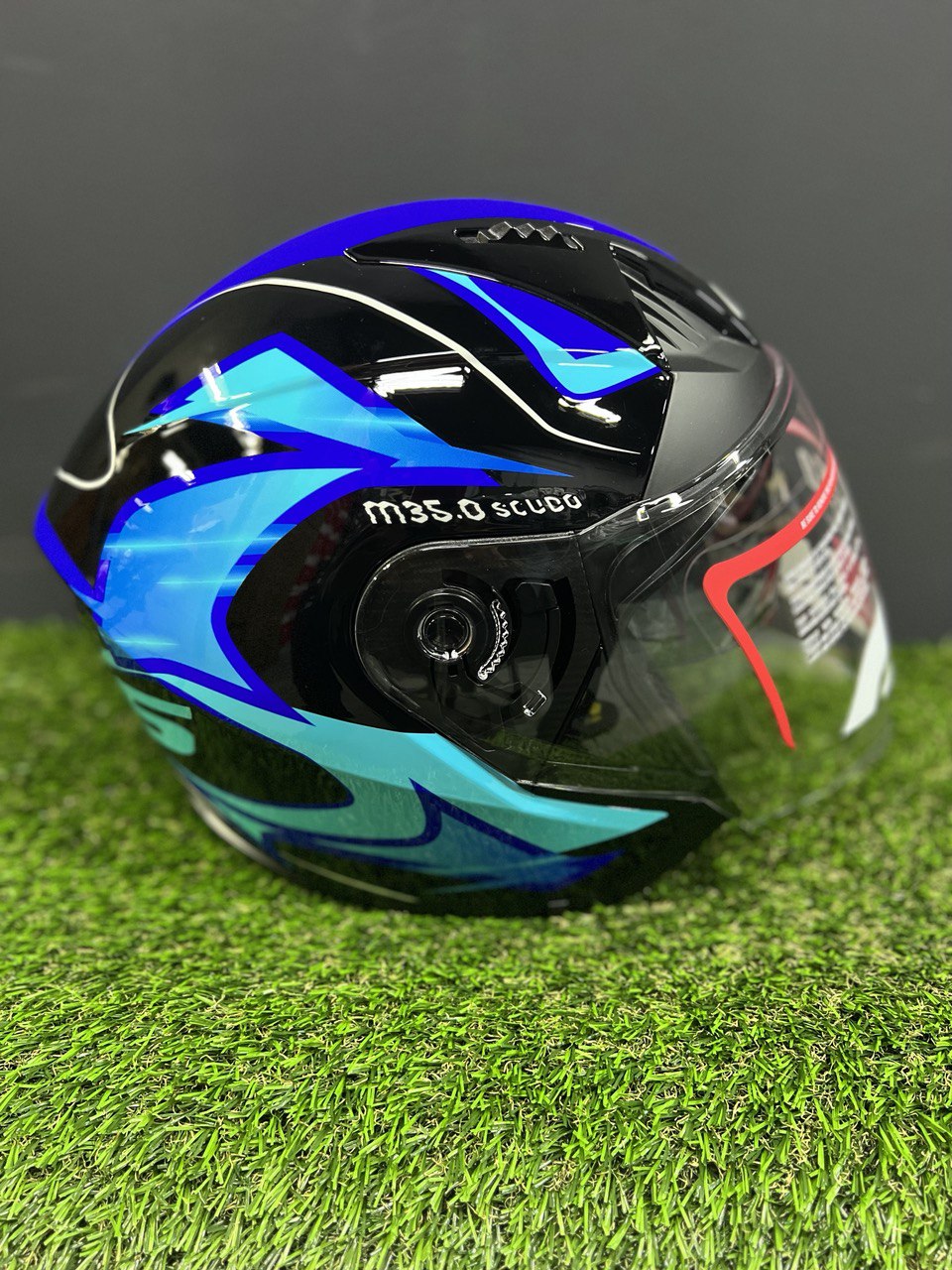 GIVI M35.0 SCUDO SOLID AND GRAPHIC HELMET