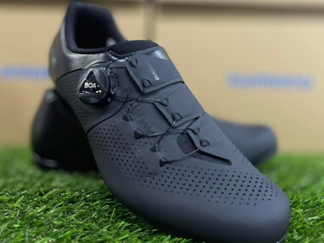 Shimano SH-RC302 Road Cycling Shoes