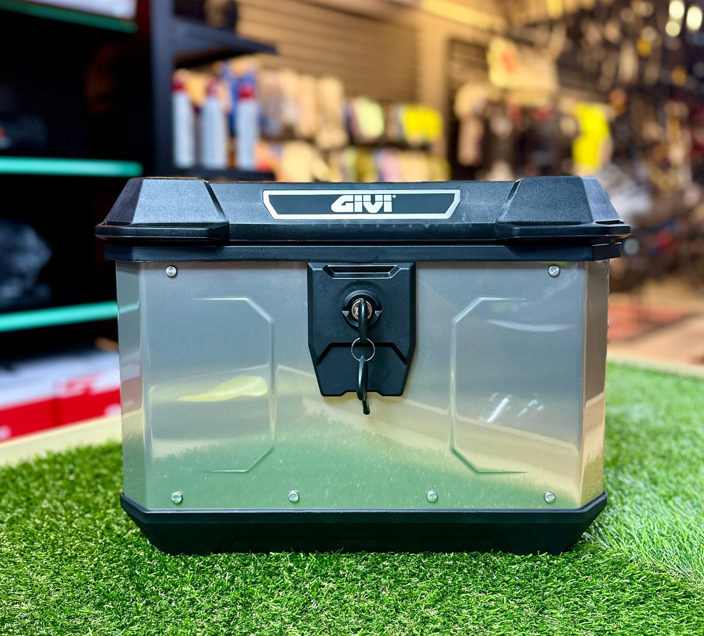 GIVI MATTERHORN ALUMINIUM TOPCASE 47LTR W/O PLATE - MTN47A/MTN47B